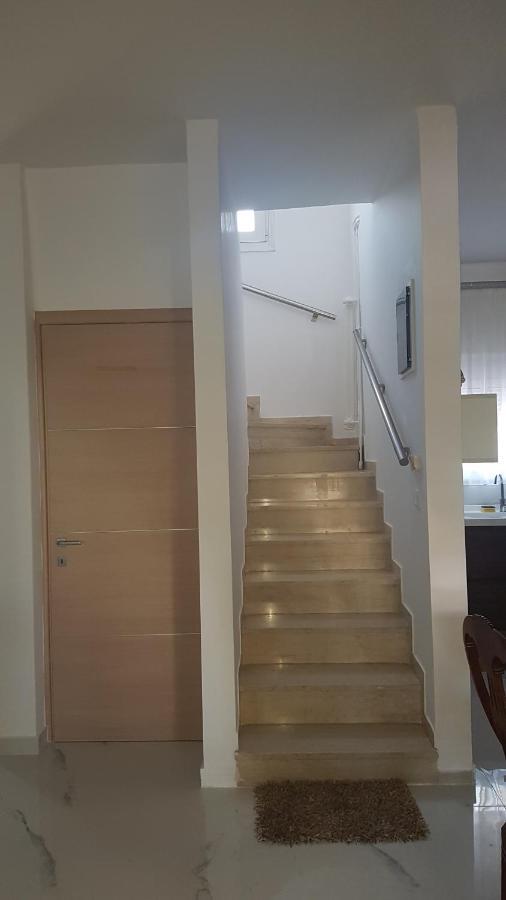 Apartments Bela PalaiónTsiflíkion Екстериор снимка