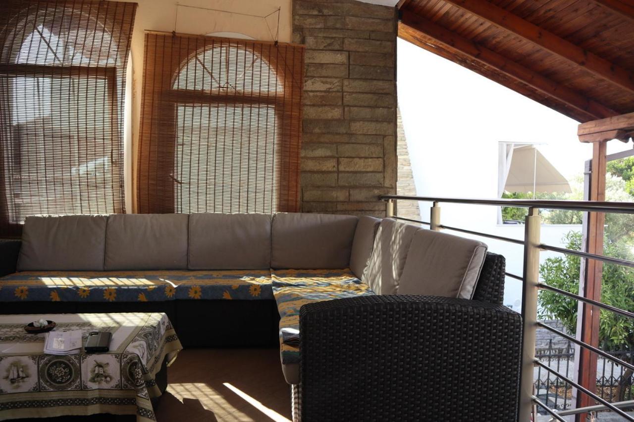 Apartments Bela PalaiónTsiflíkion Екстериор снимка