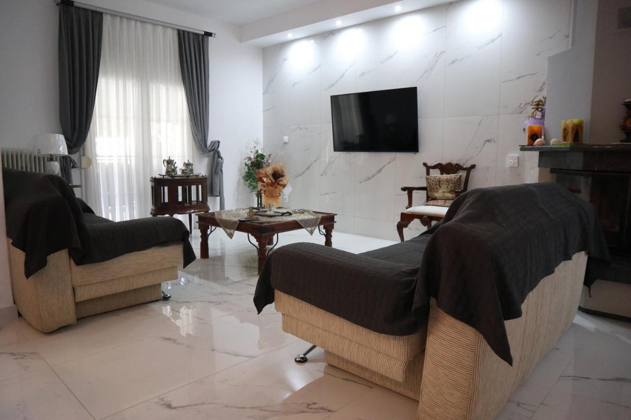 Apartments Bela PalaiónTsiflíkion Екстериор снимка