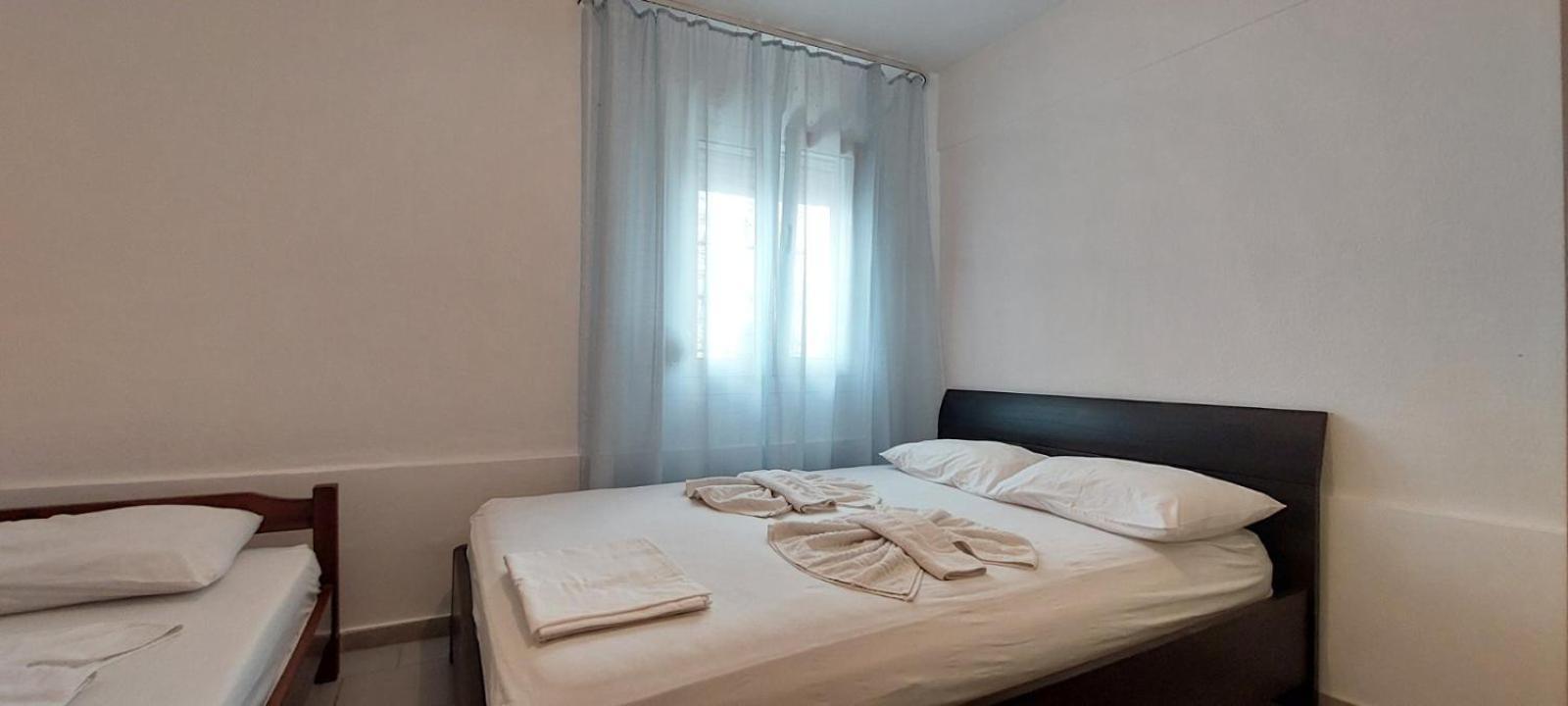Apartments Bela PalaiónTsiflíkion Екстериор снимка