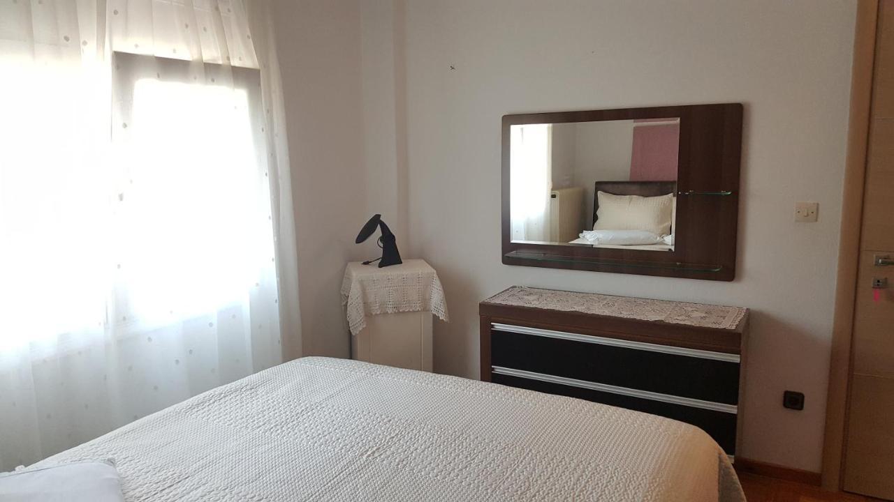 Apartments Bela PalaiónTsiflíkion Екстериор снимка